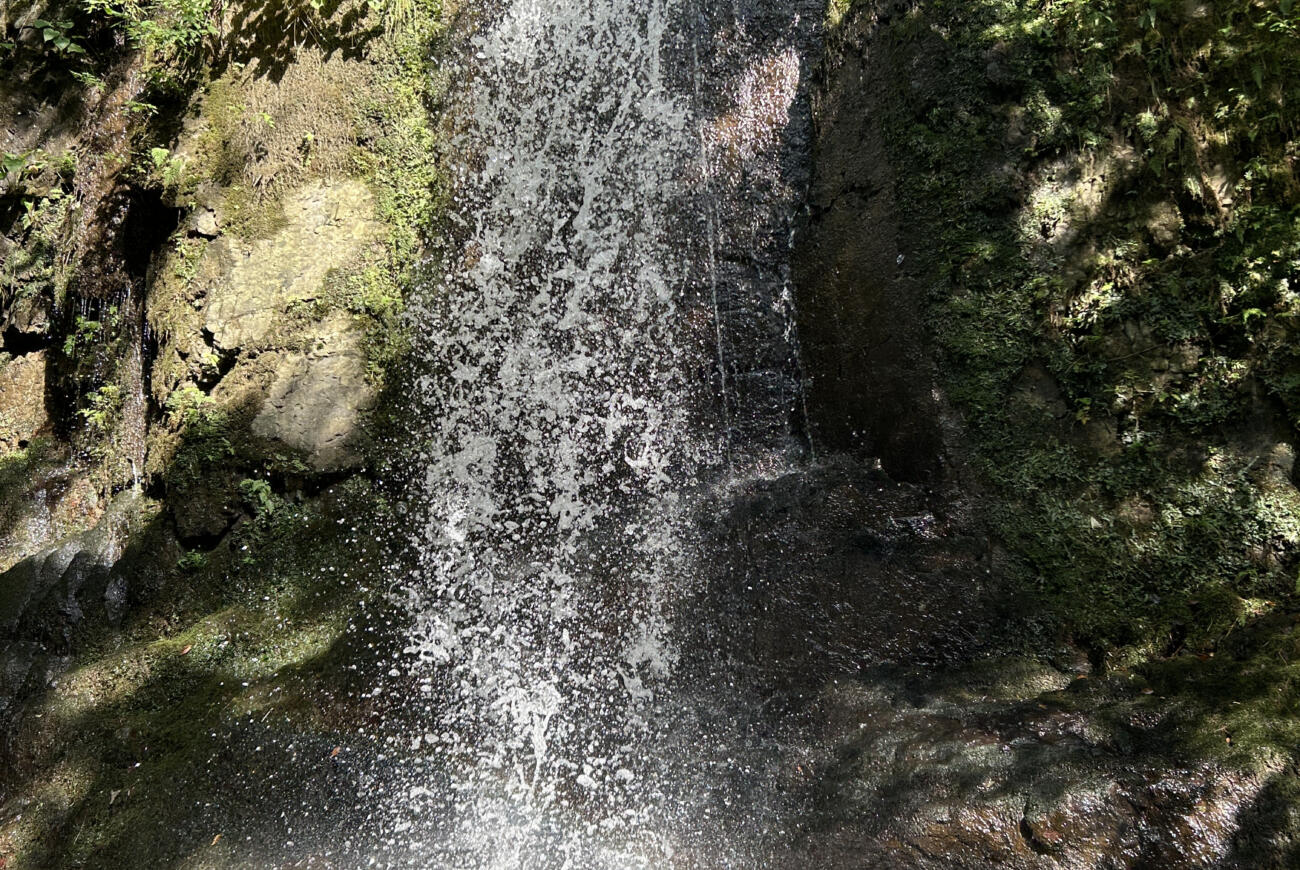 「高滝山」で滝行体験！心も身体もリフレッシュしませんか？😊✨
